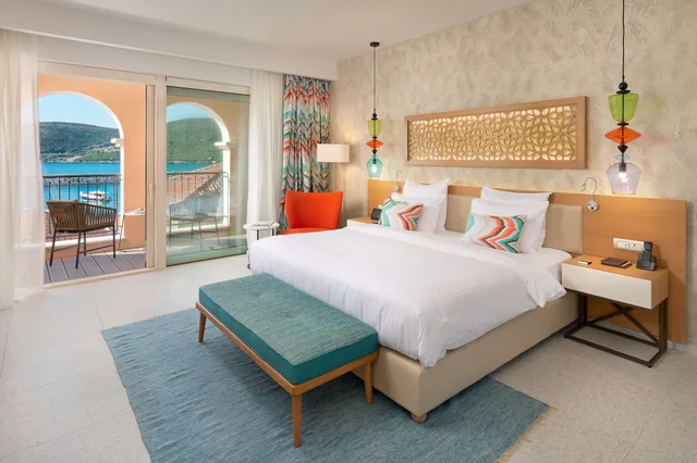 غرفة ديلوكس بسريرين منفصلين بإطلالة على البحر، The Chedi Lustica Bay Hotel 5/10