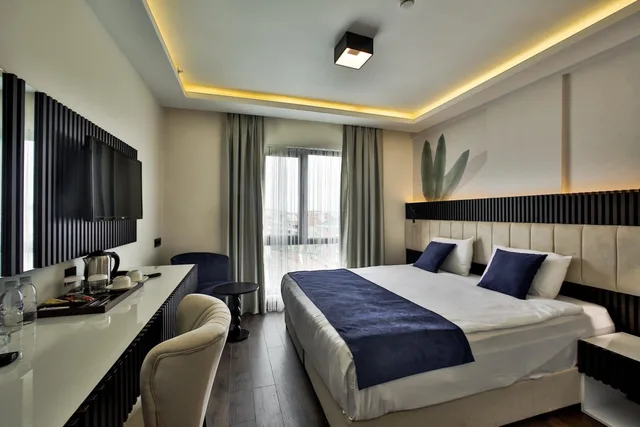 غرفة ديلوكس ثلاثية، Kavala Hotel 3/10