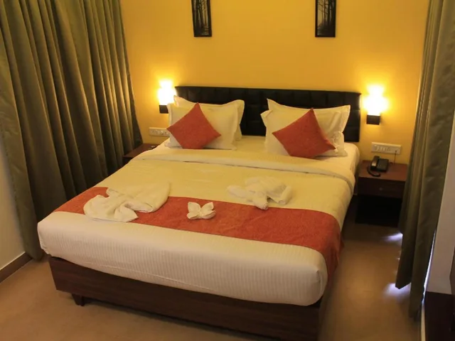 Villa, King Bed, Valley View، Munnar Tea Country Resort 1/2