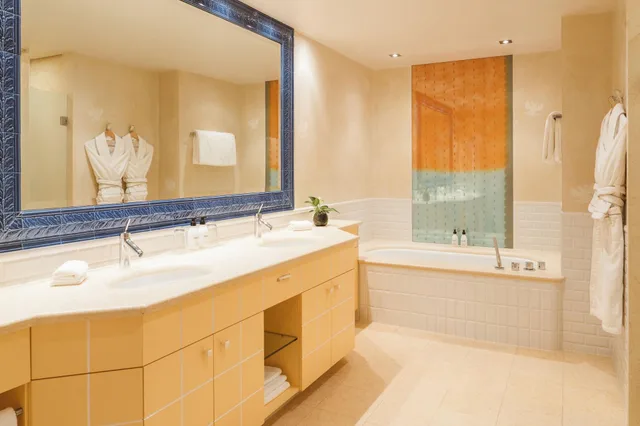 جناح جونيور بإطلالة على البحيرة، Carlton Hotel St Moritz 7/7