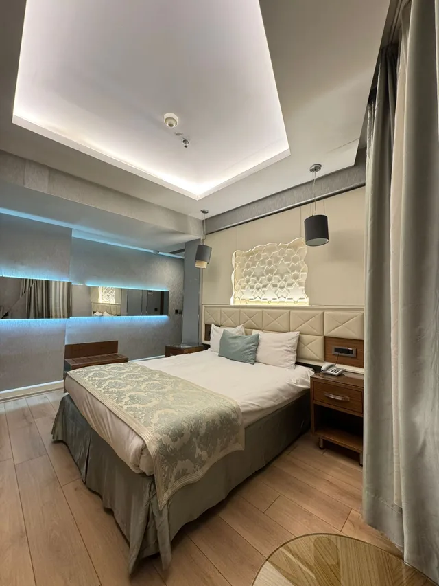 Club, Basement, Grand Star Hotel Bosphorus 1/10