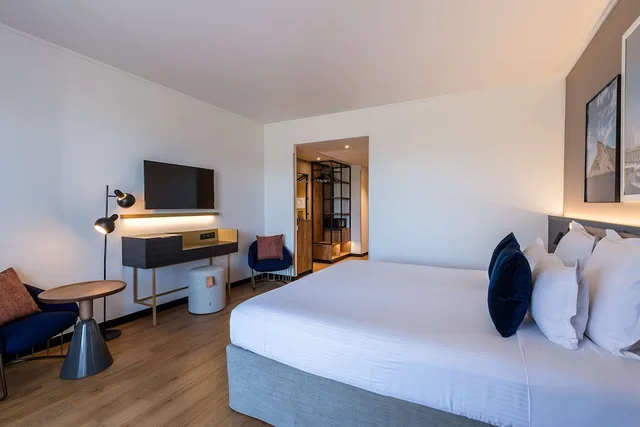 Deluxe, King Bed, Murphy Bed, Sea View, Terrace، Hotel Villa M Marseille 2/2