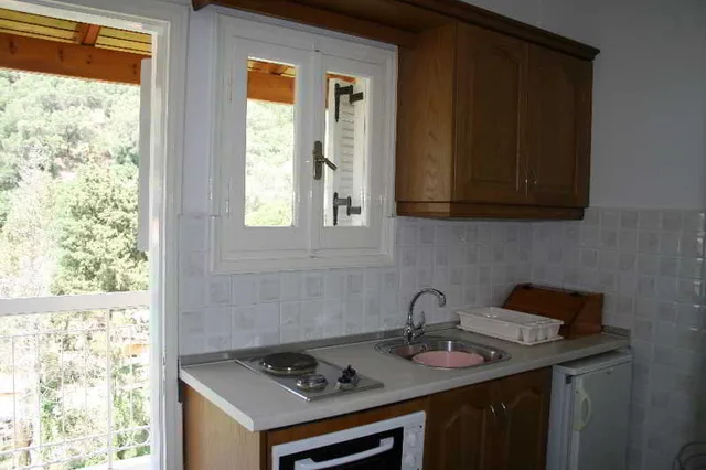 استوديو، Marina Apartments And Studios 2/2