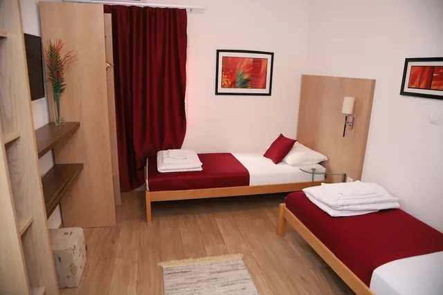 Standard, Twin Beds, Motel Deny 3/10