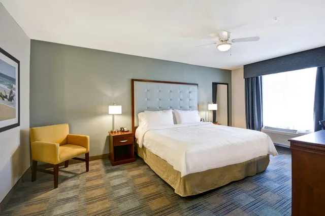 جناح بسرير كينج بغرفة نوم واحدة، Homewood Suites Wilmington Mayfaire 2/5