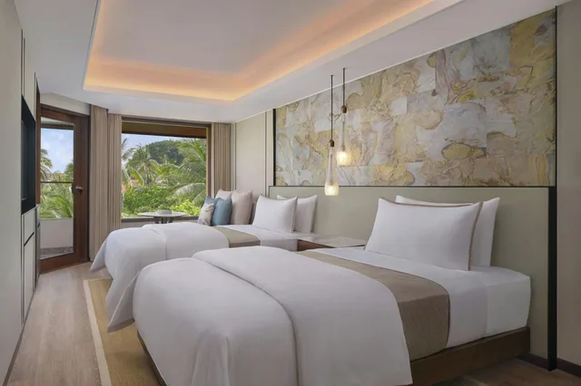 غرفة ديلوكس بإطلالة على المسبح، The Westin Resort Nusa Dua Bali 3/8