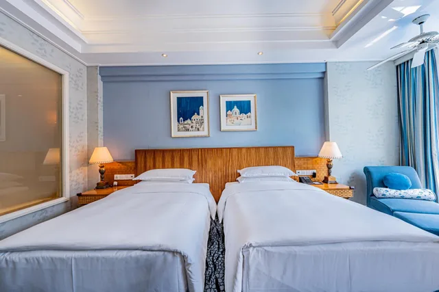Superior, Twin Beds, Pool Side، Goodview Sangem Tangxia 2/6