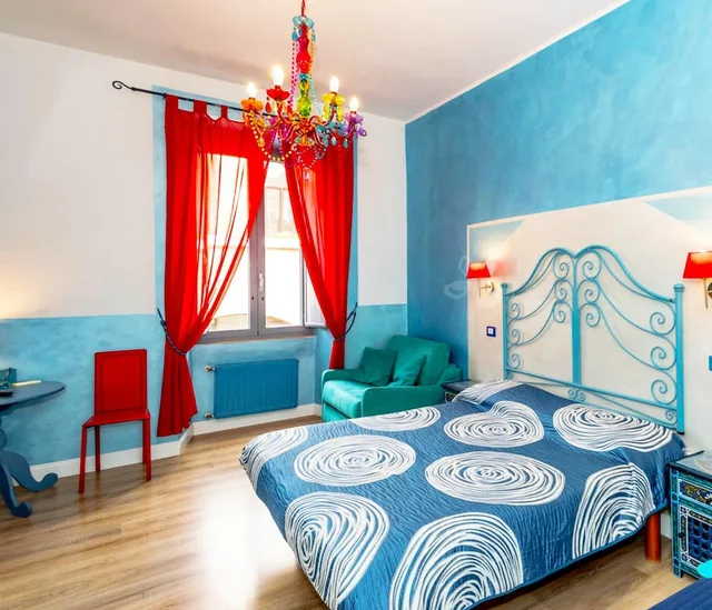 غرفة كلاسيكية ثلاثية بسرير فردي وسرير كوين، Dream Station Bed And Breakfast 5/7