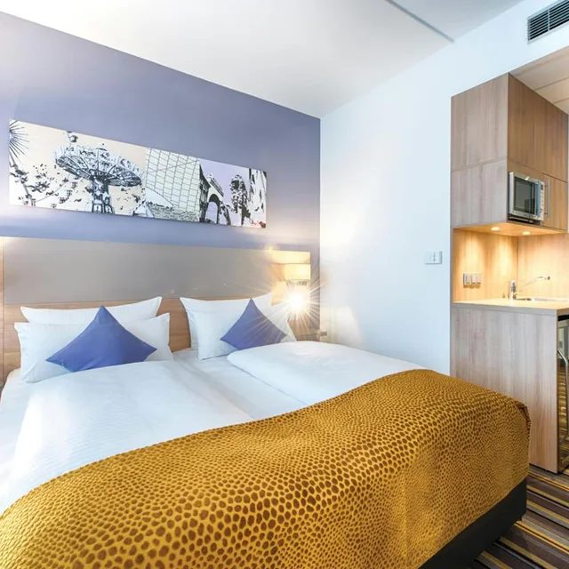 غرفة كومفورت ثلاثية، LEONARDO HOTEL MUNICH CITY NORTH 2/10