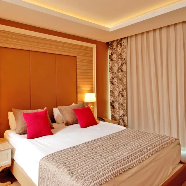 Standard, Double or Twin Bed, Land View، Delphin Deluxe Resort 1/10