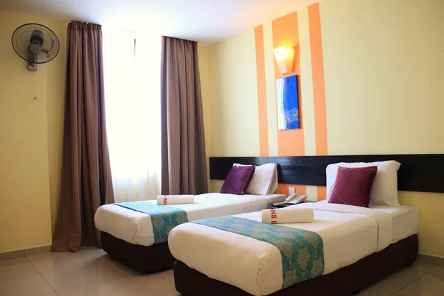 Superior, Twin Beds, Sun Inns Rest House Kuantan 1/8