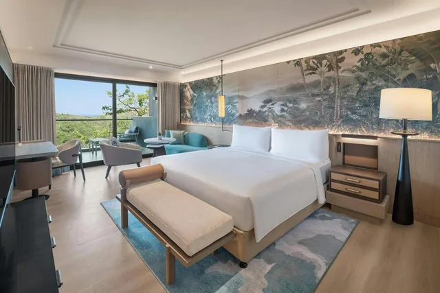 Grand, Guest Room, Luxury, King Bed, Forest View, Balcony, JW Marriott Goa Vagator 4/7