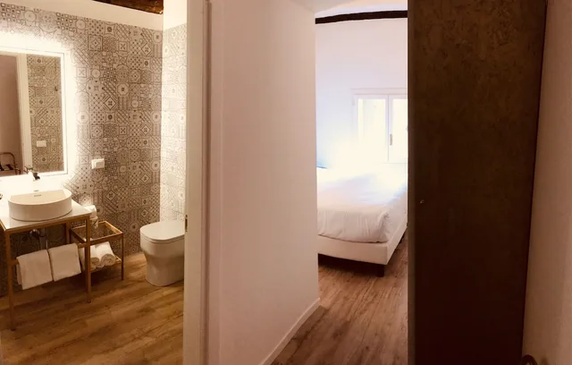 غرفة ديلوكس بسرير كوين بإطلالة على المدينة، Palazzo Otello 1847 Wellness Spa 7/7