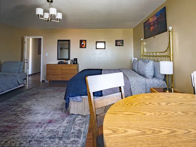Bryce Trails Bed and Breakfast, Cedar City 31/50