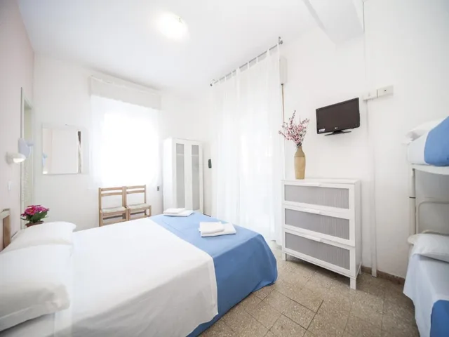 غرفة قياسية رباعية، Hotel Colombo 1/4