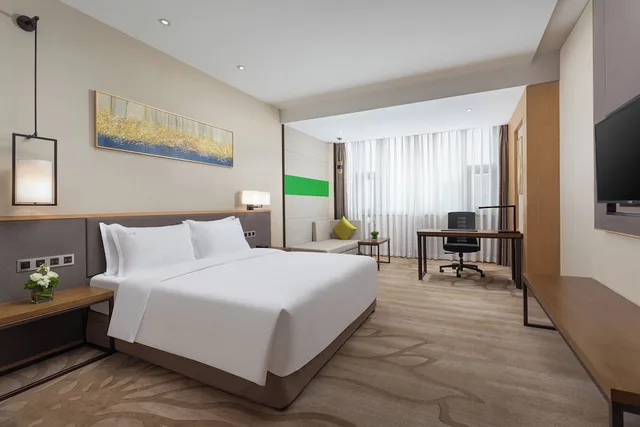 غرفة بريميوم بسرير كينج، Holiday Inn Chengdu Airport 1/8