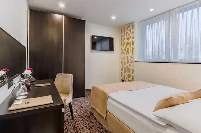 غرفة بسرير مزدوج، Hotel Diplomat 3/10