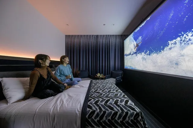 Theater, Double Bed، THE LIVELY TOKYO AZABUJUBAN 1/2