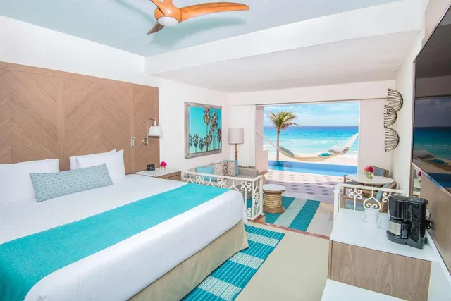 Swim Up, Junior Suite, Beach Front، Sunscape Cancun - All-Inclusive Resort 2/2