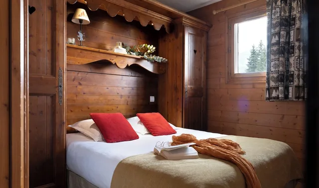 شقة بأربعة أسرّة بإطلالة على الجبل بشرفة بغرفتين مع أريكة، Residence Pierre and Vacances Premium Les Alpages de Chantel 3/6