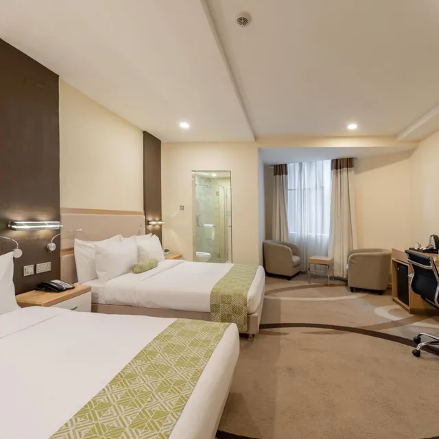غرفة سوبيريور بسرير كينج بإطلالة على المدينة، PrideInn Azure Hotel Nairobi Westlands 9/10