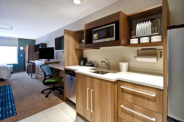 استوديو بسرير كوين مع أريكة، Home2 Suites By Hilton Wichita Downtown Delano Ks 5/5