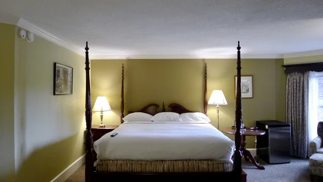 غرفة قياسية بسرير كينج، Brandywine River Hotel 3/10