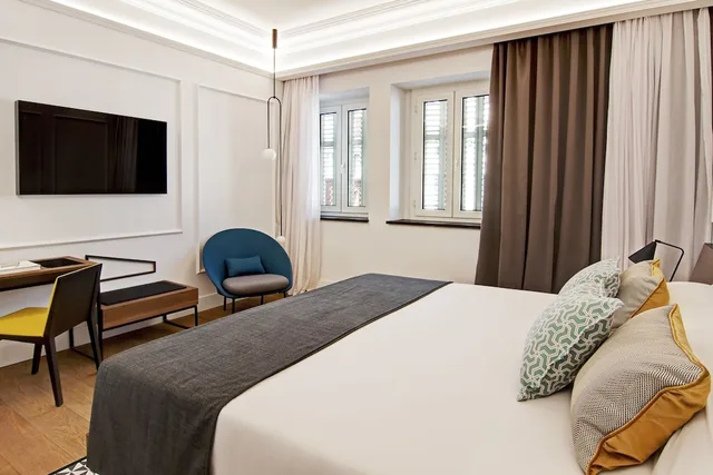 غرفة تنفيذية بسرير كينج، Hotel One Shot Reina Victoria 3/5