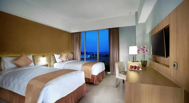 غرفة ديلوكس بسرير مزدوج أو سريرين منفصلين، Grand Tan Banjarmasin Hotel & Convention Center 1/2