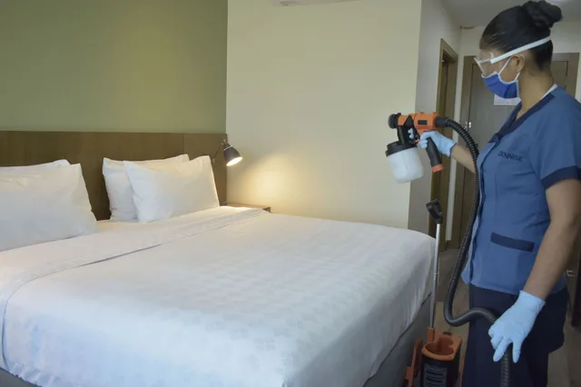 غرفة قياسية بسرير كينج، Wyndham Garden Guayaquil 6/10