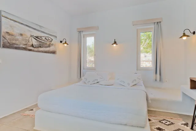 بنغل بسرير كوين وسريرين منفصلين بإطلالة على البحر بغرفة نوم واحدة، Althea Boutique Hotel 2/7