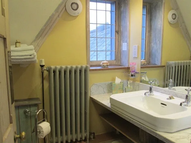 غرفة بريميوم بسرير مزدوج وسرير فردي، Alnwick Lodge - B&B 6/7