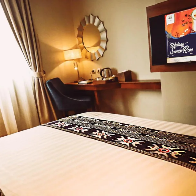غرفة ديلوكس بسرير مزدوج، Sotis Hotel Kemang 6/7