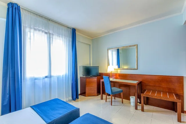 Room, Twin Beds, Le Torri Hotel 4/6