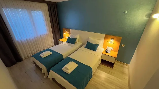 جناح فاخر بسريرين منفصلين بغرفة نوم واحدة مع أريكة، La Bella Suit Otel 5/7