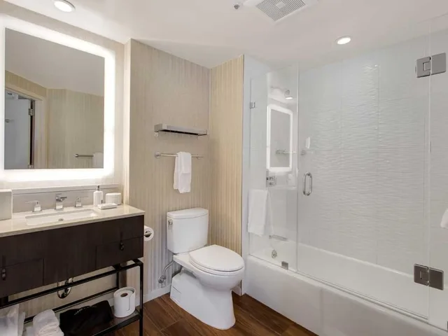 غرفة ديلوكس بسريرين كوين، Hotel Zoe Fishermans Wharf 6/6