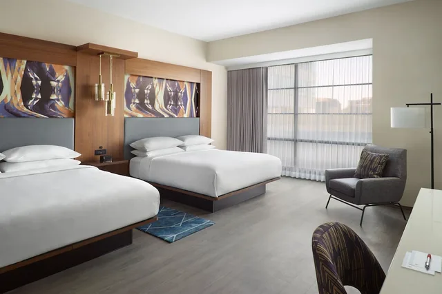 غرفة بسريرين كينج لذوي الإعاقة، Marriott Knoxville Downtown 2/3