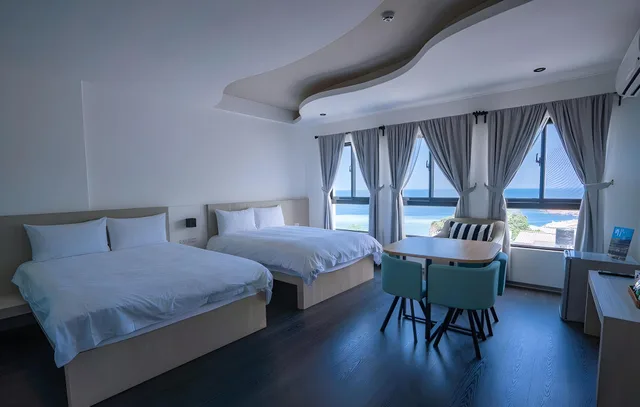 غرفة عائلية رباعية، Rose Villa 3/3