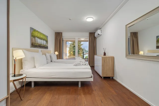 شقة فاخرة بسريرين كينج بغرفتي نوم مع أريكة، Swiss Hotel Apartments Interlaken 2/10