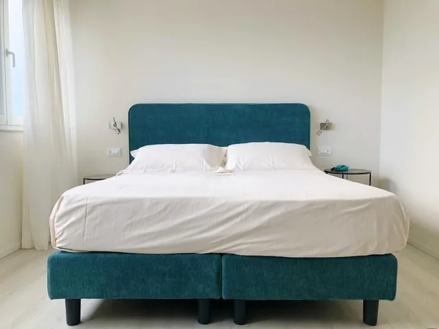 غرفة ديلوكس بسرير مزدوج وسرير فردي بإطلالة على البحر، Bencista Hotel 3/4