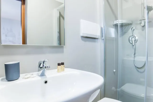 غرفة قياسية بسرير مزدوج بإطلالة على القناة، Hotel Cannaregio 2357 6/10