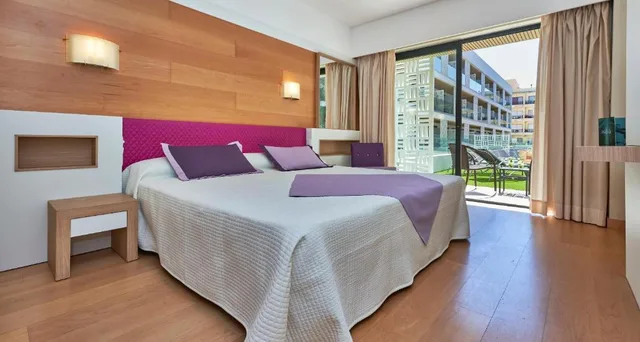 Select, Single, Double Bed, Terrace، Hotel Spa S Entrador Playa 1/3