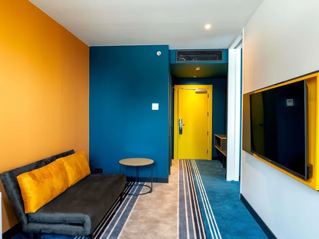 جناح بسرير مزدوج بإطلالة على البحر، ibis Styles Batumi 5/6