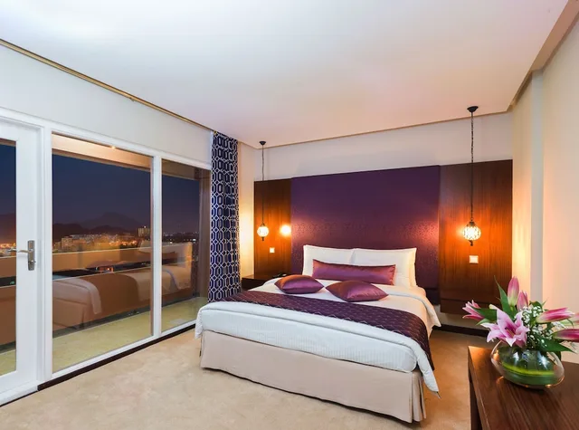 جناح بسرير كينج، AL FALAJ HOTEL 1/4
