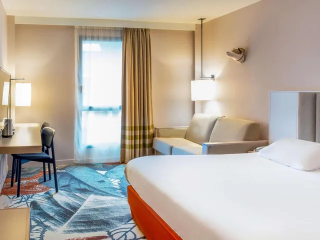 غرفة بريفيليج بسرير مزدوج بإطلالة، MERCURE AMIENS CATHEDRALE 3/10