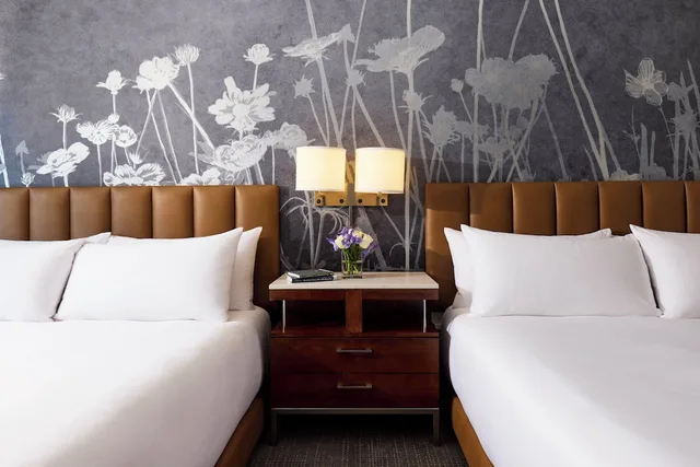 Room, Multiple Beds, Accessible، Archer Hotel Falls Church 2/4