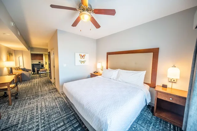 استوديو ديلوكس بسرير كينج لذوي الإعاقة، Homewood Suites By Hilton Rochester Mayo Clinic Area Saint Marys 1/2