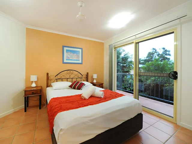 3 Bedrooms, Villa, Garden View, 2 Bathrooms, At Beach Court Holiday Villas 2/2