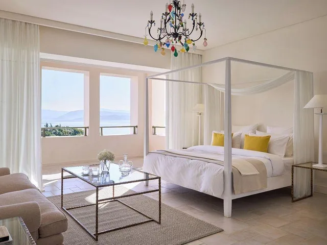 جناح جونيور، Grecotel Eva Palace 1/1
