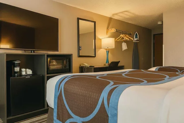 غرفة بسريرين مزدوجين لذوي الإعاقة، Super 8 by Wyndham North Platte 10/10
